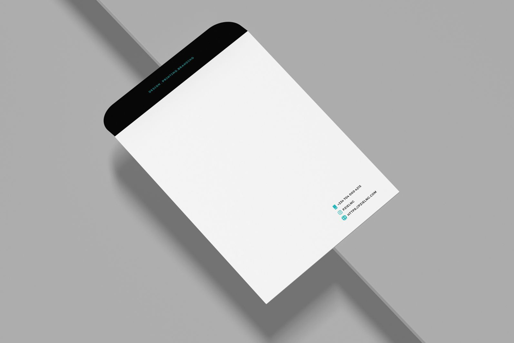 Custom corporate envelopes for A4 document communication