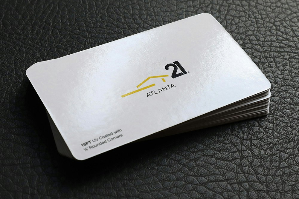 Glossy visiting cards with vibrant colors and premium finish